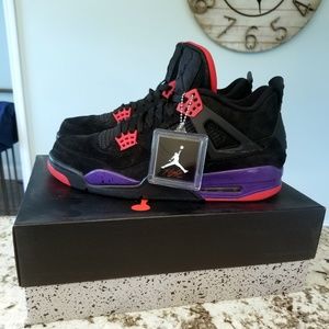 Air Jordan 4 NRG "Raptors"